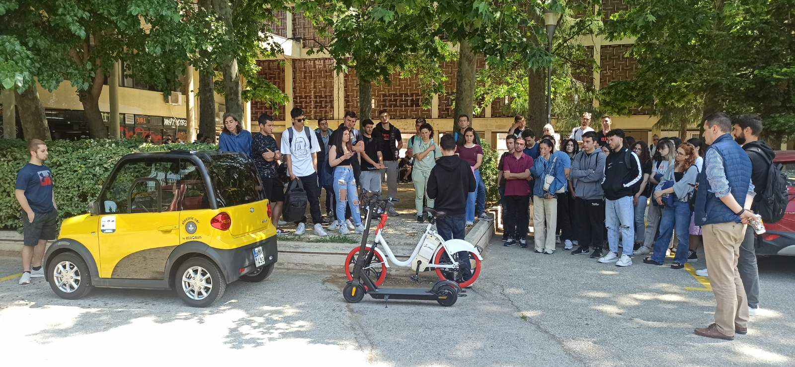 eMaaS: Mobility as a Service (MaaS) για την υποστήριξη υπηρεσιών διαμοιρασμού ηλεκτρικών οχημάτων